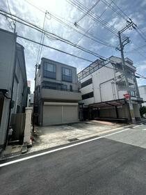 兵庫県神戸市東灘区岡本３丁目