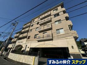 グローバル富雄