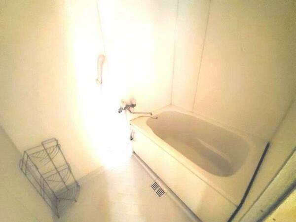 画像5:風呂トイレ別！浴室大変きれいです