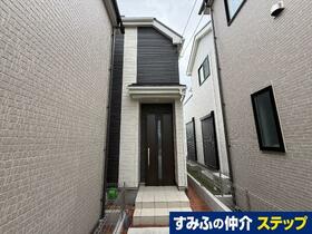 東京都足立区六木2丁目