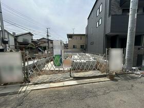 埼玉県さいたま市浦和区元町１丁目