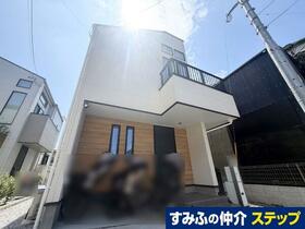 東京都世田谷区喜多見１丁目