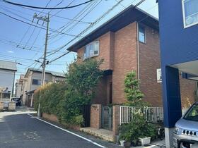 埼玉県草加市花栗１丁目