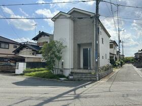 埼玉県上尾市川１丁目