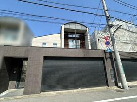 東京都世田谷区上用賀４丁目