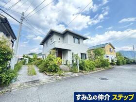 山梨県上野原市コモアしおつ3丁目