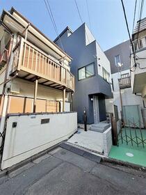 東京都新宿区高田馬場４丁目