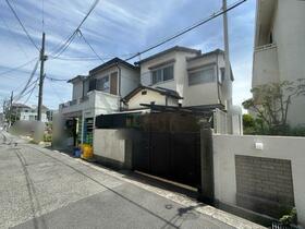 兵庫県芦屋市朝日ケ丘町
