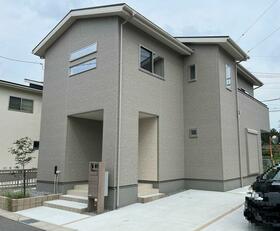 三重県四日市市白須賀２丁目