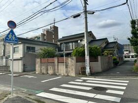 愛知県岡崎市上六名４丁目