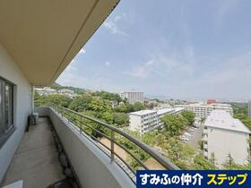 阪急逆瀬台アヴェルデ一番館
