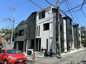 神奈川県横浜市南区六ツ川１丁目