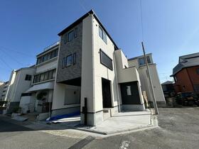 愛知県名古屋市中村区荒輪井町２丁目