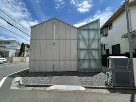 東京都三鷹市井の頭５丁目