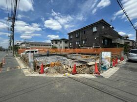 埼玉県川口市上青木西４丁目