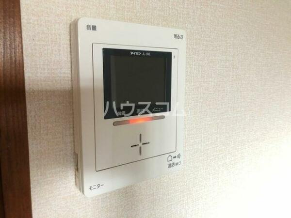 apartment 埼玉県吉川市高富１丁目
地図を見る