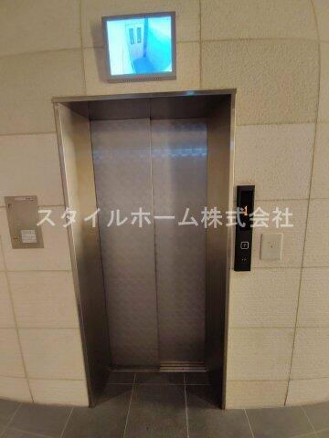 画像14:エレベーターです。