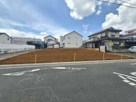 埼玉県さいたま市中央区鈴谷４丁目