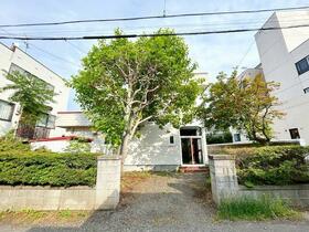北海道札幌市中央区宮の森一条９丁目