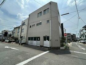 愛知県名古屋市千種区城木町１丁目