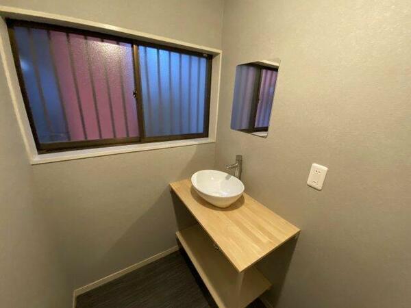 detached 埼玉県飯能市大字中藤下郷

地図を見る