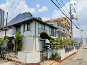 兵庫県宝塚市南口２丁目