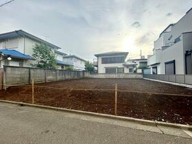 東京都中野区丸山１丁目