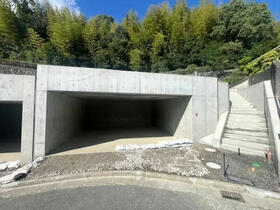 大阪府高槻市日吉台六番町