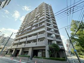 平尾駅前パークホームズ