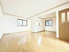 大阪府堺市堺区山本町5丁