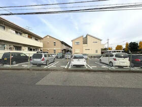 兵庫県伊丹市野間８丁目