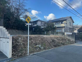 兵庫県三木市緑が丘町西３丁目