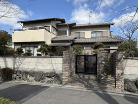 大阪府富田林市寺池台５丁目