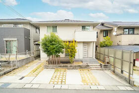 奈良県奈良市三碓町