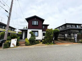 兵庫県三木市志染町青山６丁目