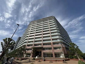 センターフィールド浦和美園壱番街フロントランド