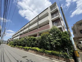埼玉県所沢市小手指町３丁目