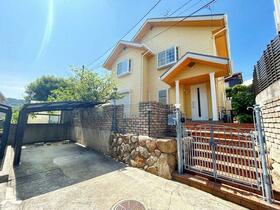 兵庫県芦屋市朝日ケ丘町