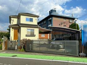 福岡県春日市小倉２丁目