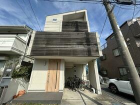 神奈川県横浜市港北区日吉本町４丁目
