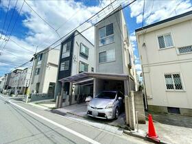 東京都中野区白鷺２丁目