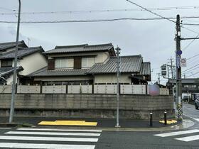 愛知県豊橋市平川本町２丁目