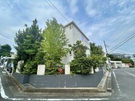 神奈川県横浜市青葉区美しが丘３丁目