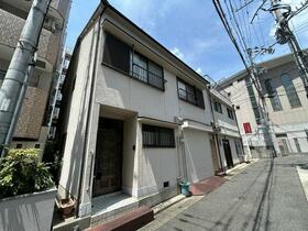 兵庫県神戸市中央区中山手通1丁目