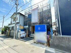 東京都府中市若松町３丁目