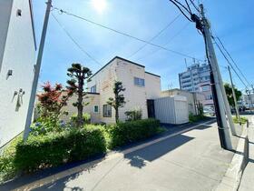 北海道札幌市白石区平和通４丁目南