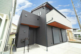 神奈川県平塚市片岡