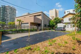 神奈川県川崎市高津区溝口１丁目
