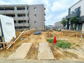 埼玉県さいたま市浦和区仲町４丁目