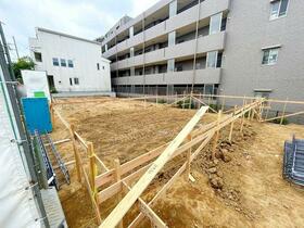 埼玉県さいたま市浦和区仲町４丁目